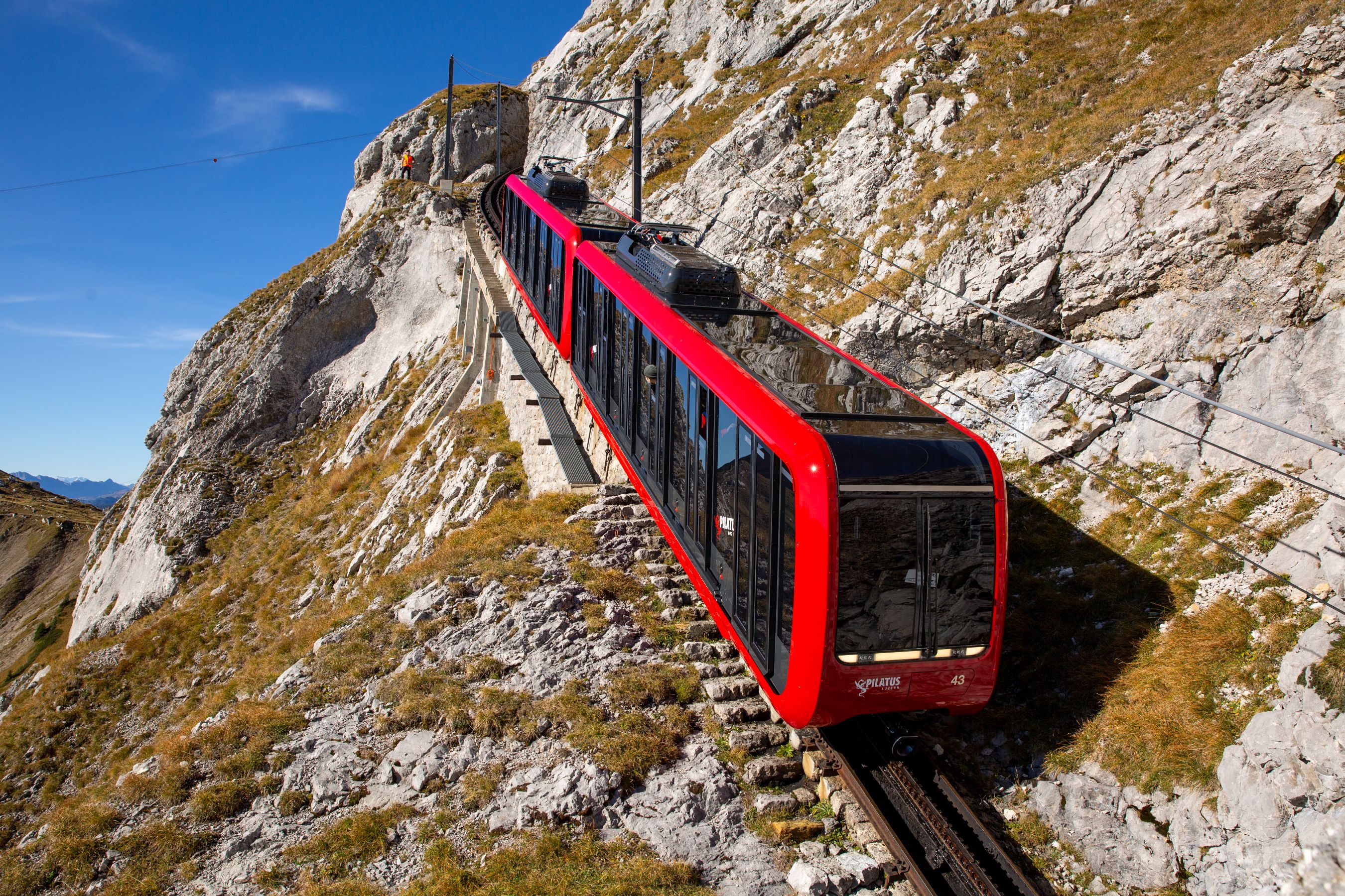 Pilatus_Zahnradbahn_2022.jpg