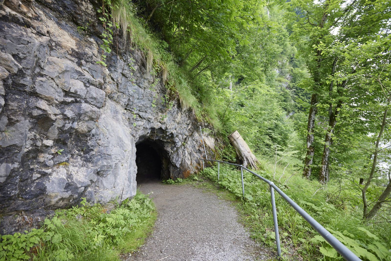 038_Filmlocation_Bürgenstock_Felsenweg_003.jpg