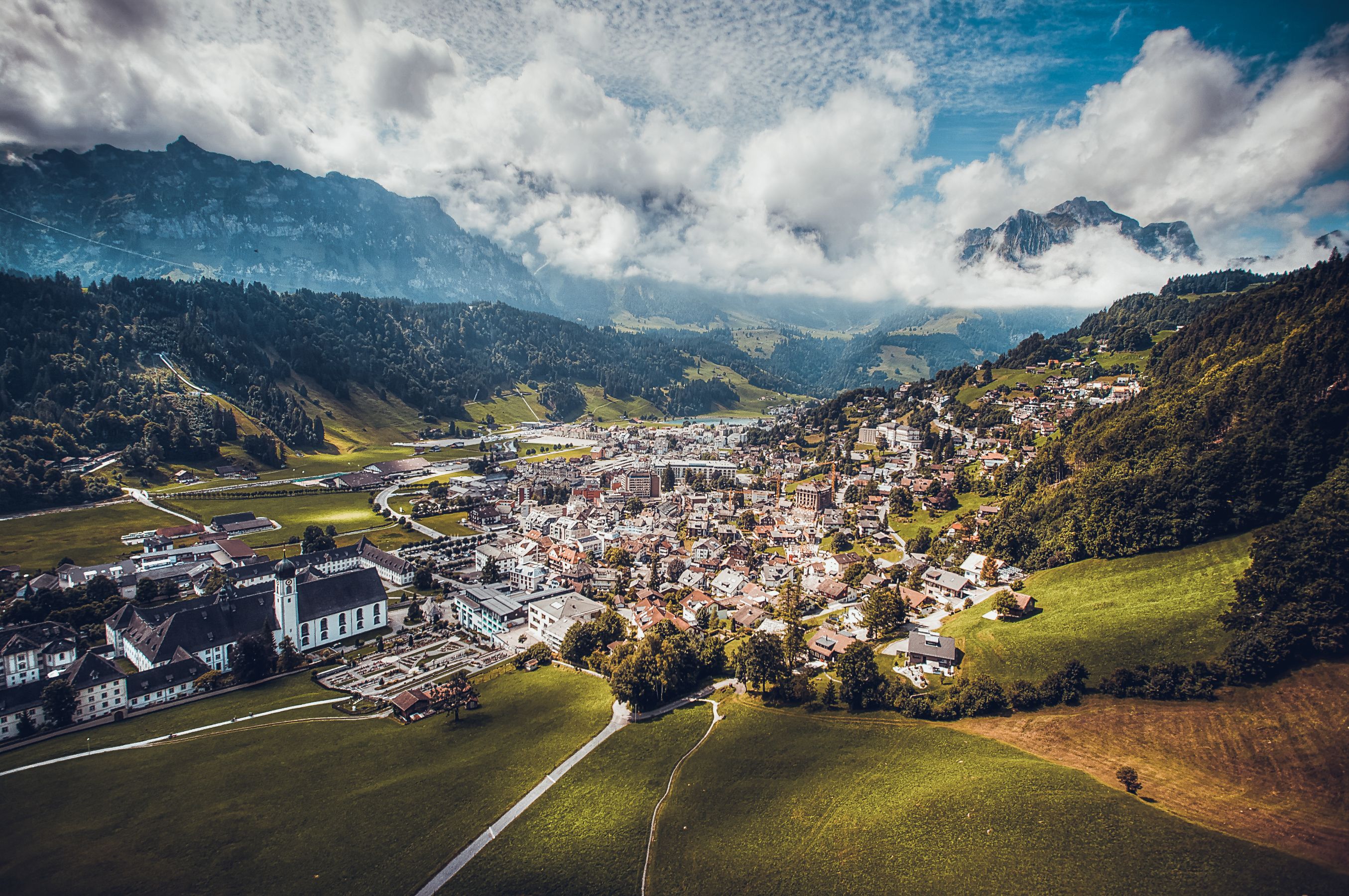 119-7 Kloster und Dorf Engelberg.jpg