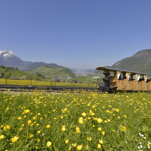 Standseilbahn (2).jpg