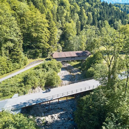 023_Filmlocation_Hergiswald_Bruecke_002.jpg