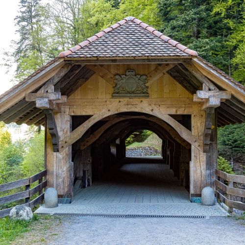 023_Filmlocation_Hergiswald_Bruecke_001.jpg