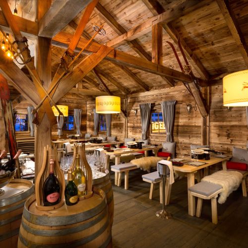 Copy of Chalet Ruinart - Interior.JPG
