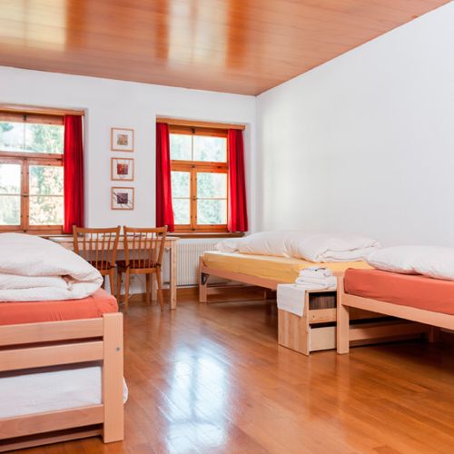 Mehrbettzimmer.jpg