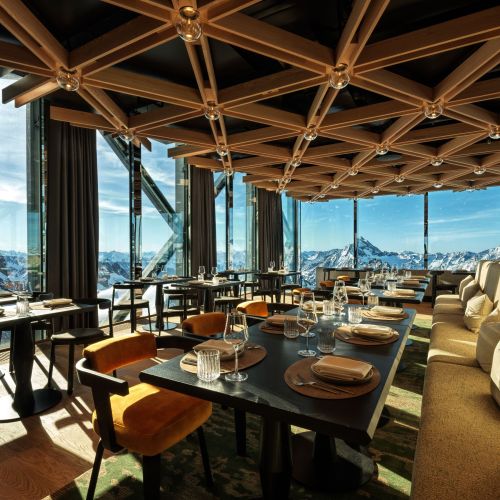 TITLIS Tower_Josephs Restaurant.jpg
