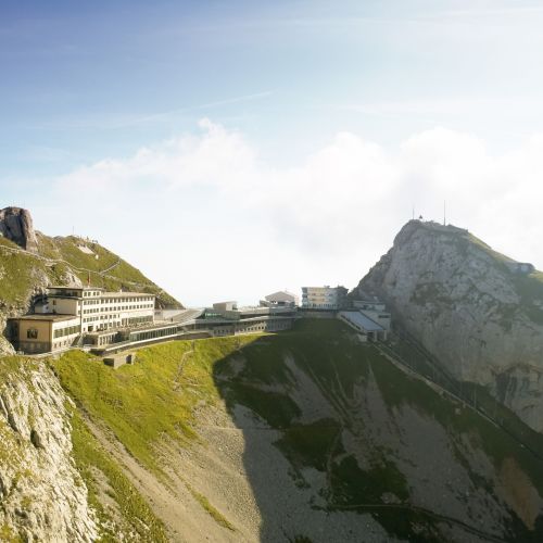 Pilatus_SC_SH6202_FAMILIE_D151000-1.jpg