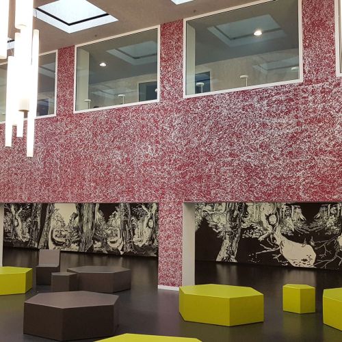 57-2 Universität Luzern - Foyer.jpg