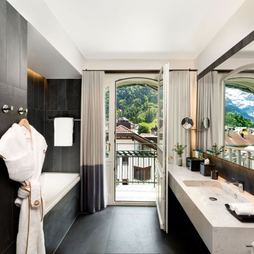 KIBXO_Belle Epoque Room Bathroom.JPG