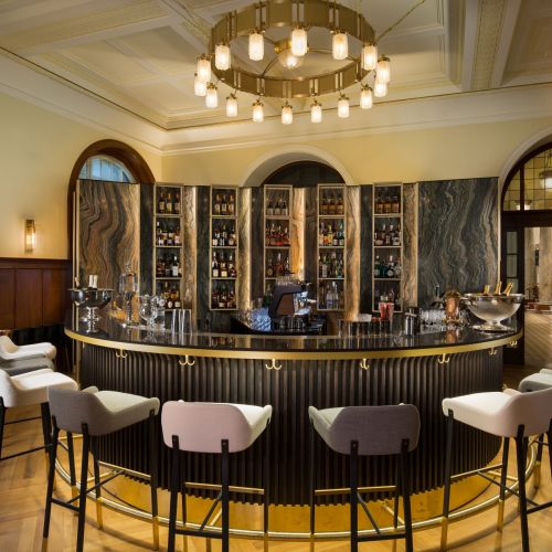 KIBXO_The Palace Bar Counter.JPG